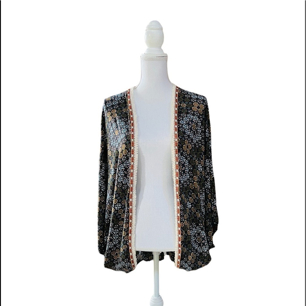 UMGEE WOMENS COOL BOHO KIMONO LIKE JACKET SIZE MEDIUM